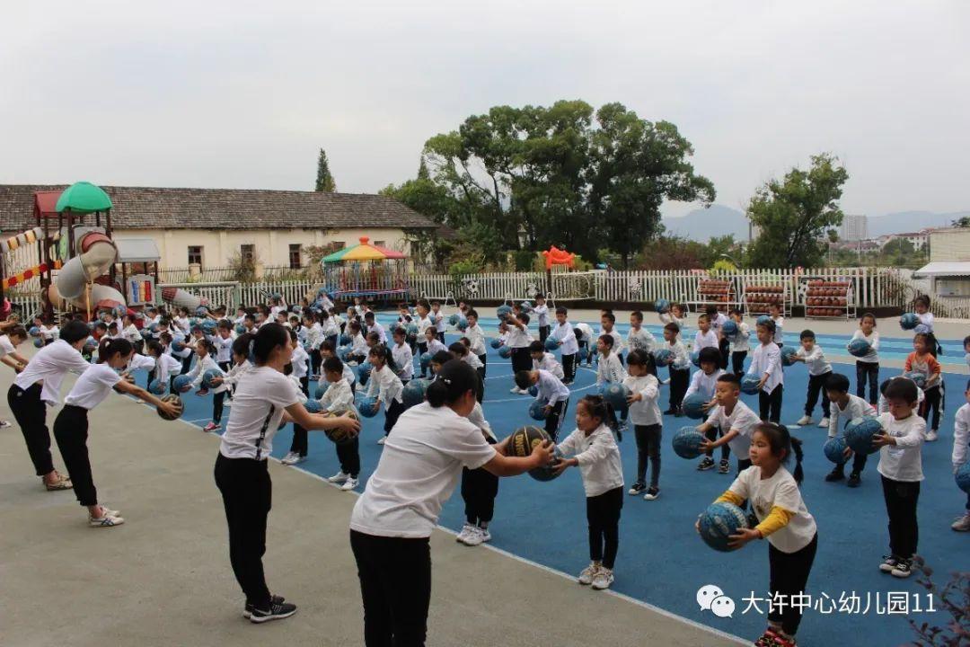 活力四溢的幼儿园早操展示，自信之源启航时刻！