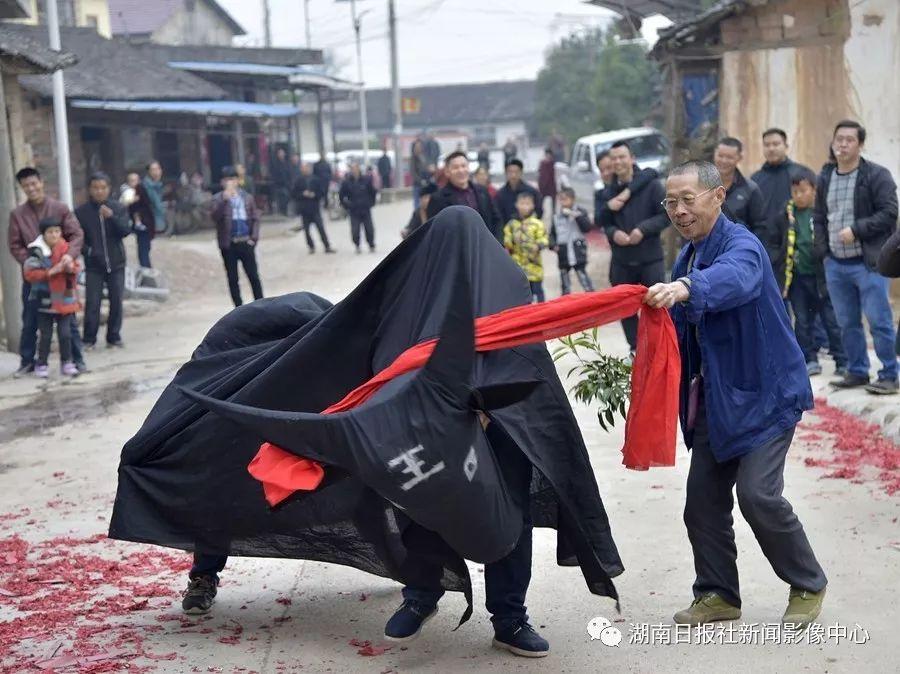 东莞清溪镇，活力之源的新动态与自信成长的旋律