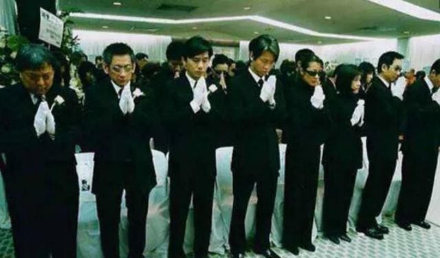 香港明星葬礼回顾与缅怀，永恒的星光闪耀记忆之中