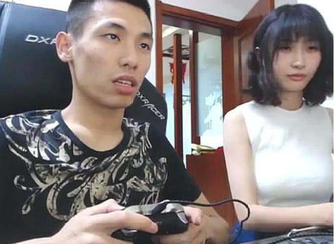 直播平台最新动态揭秘，直播间的温情日常记录与分享